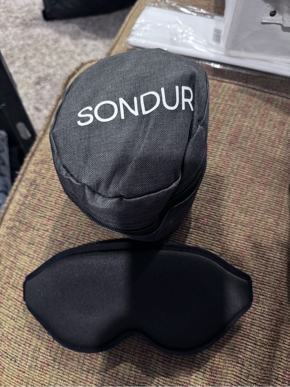 Sondur Inflatable Travel
Cushion NIP